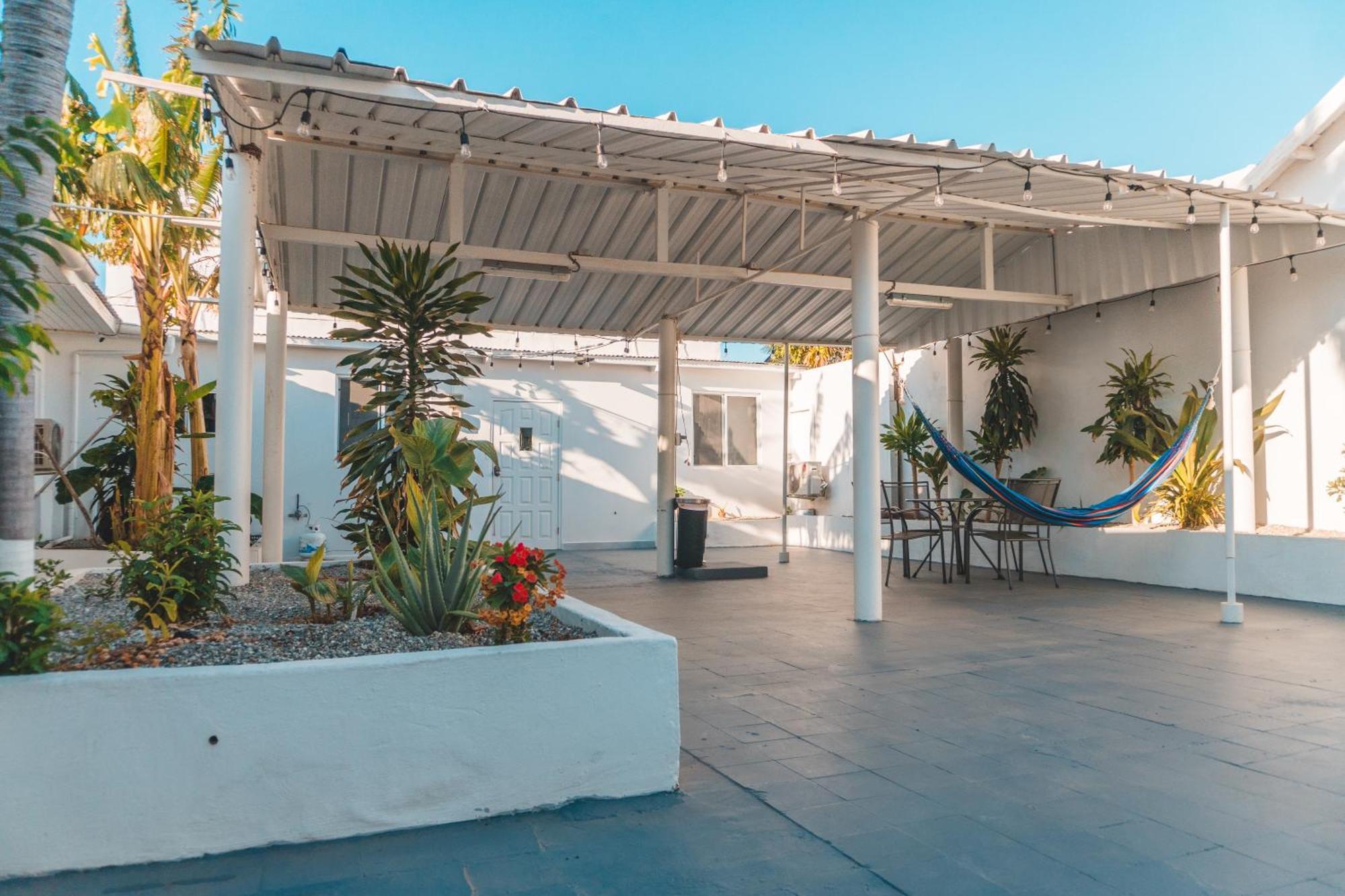 Klip Lagoon Apartsments Oranjestad Exteriér fotografie